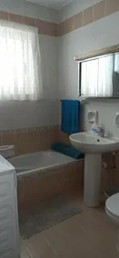 Apartment with an exceptional sea view (Flat 6) - Image 5