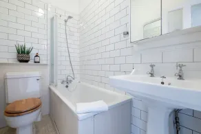 Host & Stay - Guildford Apartment - Image 2