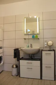 With balcony and fully equipped! - Image 3