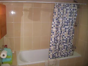 3 bedroom ground floor house on smallholding - Image 4