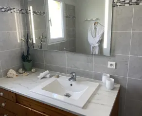 Villa, piscina segura, jardín 3300m2, Montpellier, Castelnau le Lez - Image 4