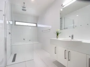 20 Bruce Street, Mallacoota - Image 3