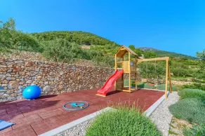 Villa Sun Garden - familienfreundlich in der Nähe des Stadtzentrums und atemberaubender Strände mit zwei Pools - Image 2