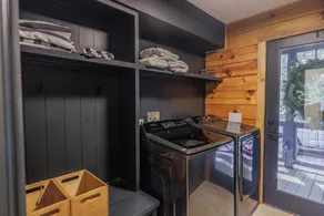 Stunning Riverfront Cabin in Blue Ridge, GA - Image 2