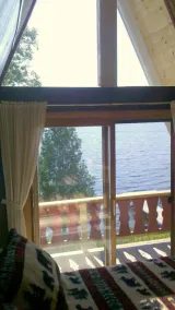 Mountain Lake Chalet - Image 5