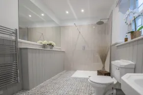 Eslington Lodge - Image 4
