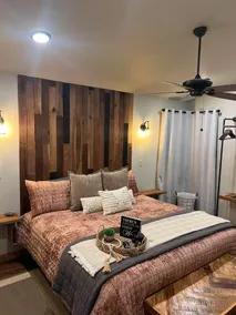 Perfect for Family Gatherings, 4 King Suites, Heated Pool & Fire Pit - Image 5