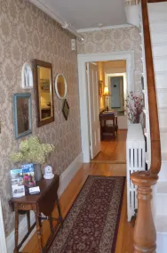 Benjamin F. Packard House Bed and Breakfast - Image 2