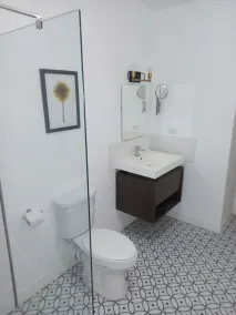 Hastings House – Pool, Walk to the beach!!! - Image 4