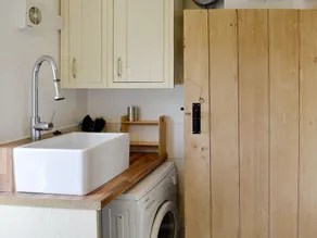 3 bedroom accommodation in Llanrwst, near Betws-y-Coed - Image 2