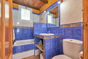 Maison de vacances \"Torre del Manzano\" avec vue sur la montagne, piscine privée et Wi-Fi - Image 2
