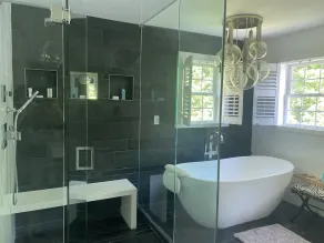 Greenwich Home with Pool - pool open mid-April-mid October - Image 3