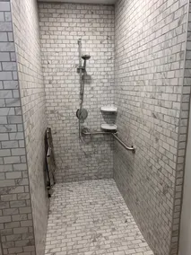 Unique Glamping in Cambridge: Lakeside Cabin #12 - Image 2