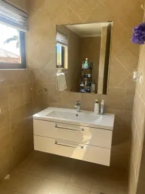 Beautiful 4 Bedroom House in Aruba - Image 3