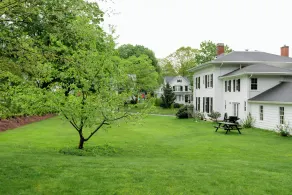 Retreat in Style: Luxury for Family & Friends - Image 3