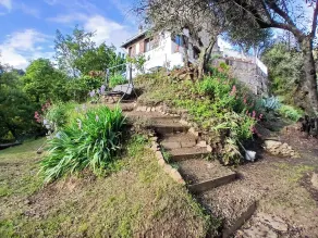 Cozy Cottage Retreat in Bajardo - Image 3