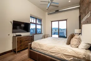 Condo w/private hot tub & rooftop deck close to Glacier National Park - Downtown Penthouse - Image 5