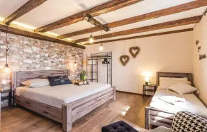 1 Bedroom Cozy Home In Moscenicka Draga - Image 4