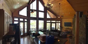 Ozark Mountain Paradise - Greers Ferry Lake - Moon Shadow Lodge - Image 4
