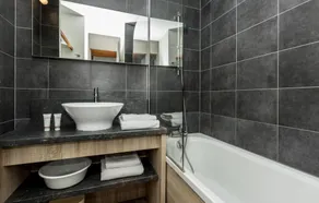 Pied des pistes de ski, balcon, télévision, casier à ski, 27m², Méribel-Mottaret - Image 2