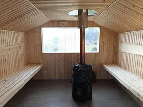 Stuga pour 2 personnes au bord du lac Trehörnasjön - Image 2