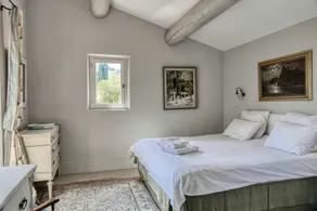 Apartamento vacacional con terraza, jardín e internet de alta velocidad - Image 5