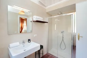Vacker lägenhet i Rom Center med privat spa och jacuzzi - Image 5
