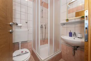 Apartment for 2 persons close to Paklenica NP - Image 2