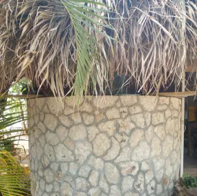 Full Ocean Front Cabin By the Beach - Image 5