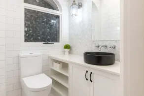 The Hamptons Paddington Home - Image 5