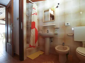 Apartment 2003/28453 (Istria - Premantura), 500m from the beach - Image 2