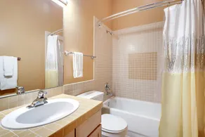 Prime Downtown location, steps to zoo, grocery, Century Rio 14, restaurants - Image 4
