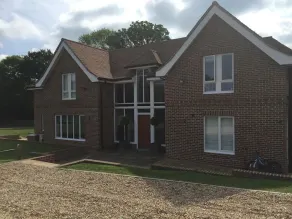 Superbe maison de campagne sur 2 hectares dans le West Sussex - Image 4