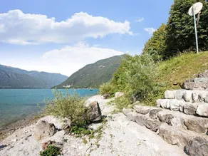 Villa junto al Lago Idro con Vistas - Image 5