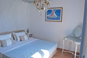 Houlakia's Paradise - Standing view and private pool - Image 5