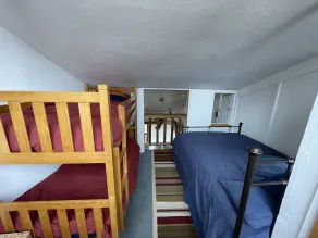Spacious 3 bedroom Condo with Fireplace: Skiing, Biking, Mountains - Image 5