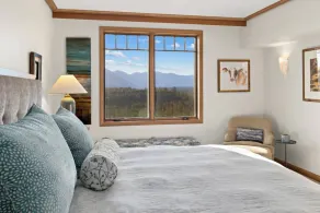 Suncadia Resort Luxury Suite with Amazing Mountain Views - Image 5