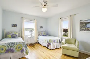 Nouvelle liste!  Petite maison au bord de la rivière Magothy avec piscine - Image 5