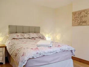 2 bedroom accommodation in Allonby, near Maryport - Image 4