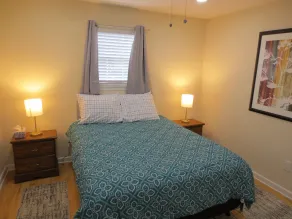 2 Bedroom Apartment Near Downtown Durham - Image 3