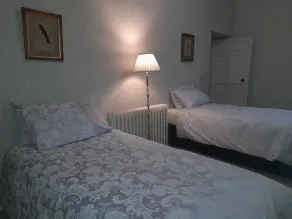 2 Bed Suite with tea/coffee making facilities - Image 2