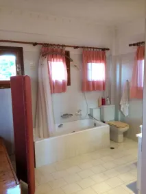 Beautiful Greek Villa  - 5 minutes from the beach! - Image 3