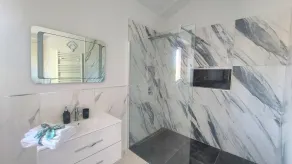 4 Bedroom Private vacation home in Govone - Image 2