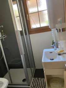 Chalet ça me Suffit, mein kleines Paradis -Aussen : kleines 2-stöckiges Chalet für 2 Personen am Anf - Image 2