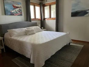 Updated and fully appointed Round Lake waterfront home w/ hot tub! - Image 5