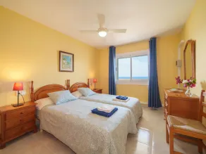 Agréable appartement pour 2 personnes avec piscine, WIFI, climatisation, TV et balcon - Image 4