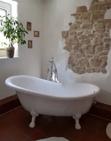 Liebevoll renoviertes Ferienhaus mit 3 Schlafzimmern und Garten - Image 4