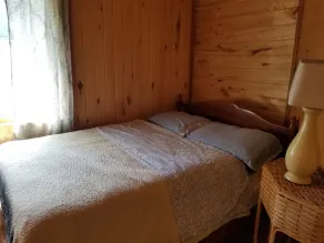 Cozy Lake Front Cabins For A Wonderful Summer, Fall and Winter fun Get Away! - Image 4