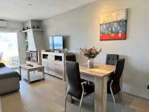 Apartment with sea view, fist line from the sea. A/C. Parking place. - Image 3