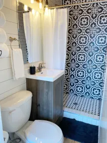 Renovated lake cabin with swimming pool + resort amenities! - Image 4